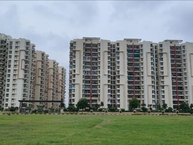 3 BHK Apartment in Semra for resale Lucknow. The reference number is 20648474