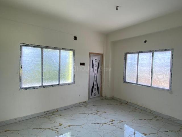 3 BHK Apartment in Serampore for resale Hooghly. The reference number is 21015244