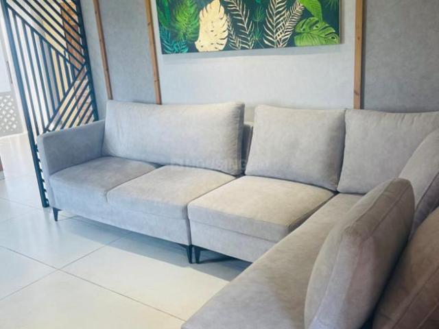 3 BHK Apartment in Serilingampally for rent Hyderabad. The reference number is 15825017