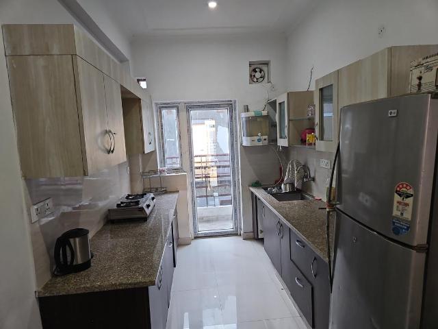 3 BHK Apartment in Shubham Enclave for rent Amritsar. The reference number is 16679438
