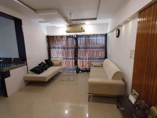 3 BHK Apartment in Shyamal for rent Ahmedabad. The reference number is 11711710