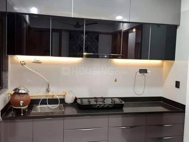 3 BHK Apartment in Shyamal for rent Ahmedabad. The reference number is 17424173