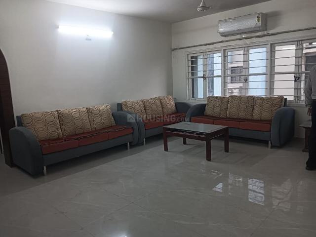 3 BHK Apartment in Shyamal for rent Ahmedabad. The reference number is 20123474
