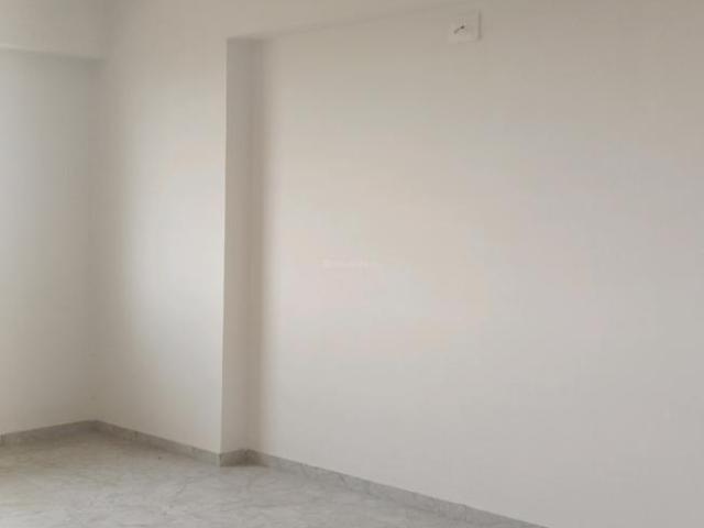 3 BHK Apartment in Shyamal for rent Ahmedabad. The reference number is 20158063