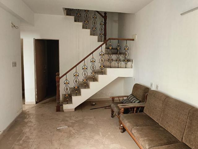 3 BHK Apartment in Shyamal for resale Ahmedabad. The reference number is 20264319