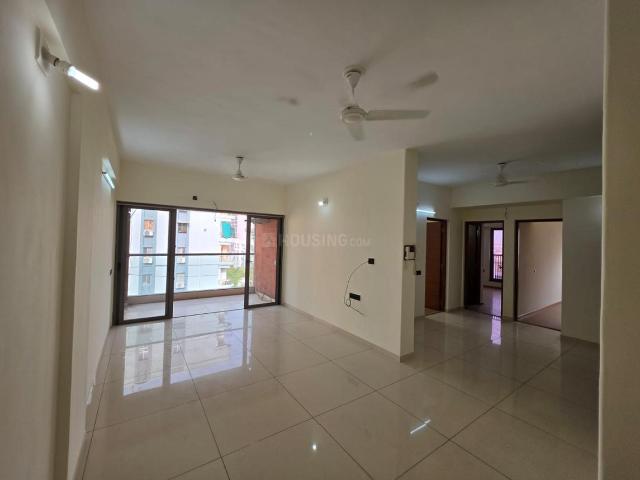 3 BHK Apartment in Shyamal for resale Ahmedabad. The reference number is 20871731