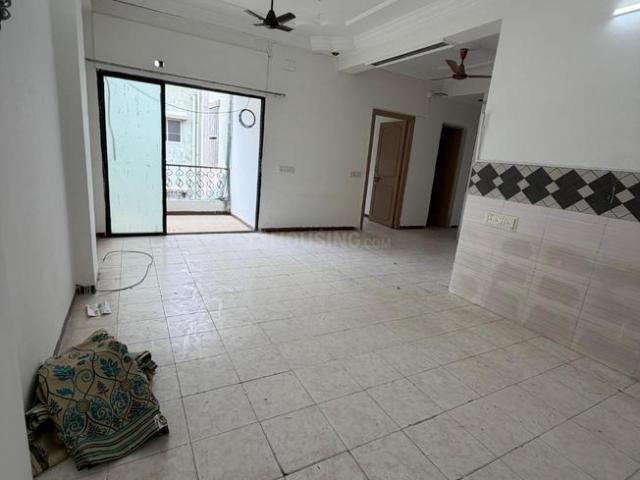 3 BHK Apartment in Shyamal for resale Ahmedabad. The reference number is 21054956