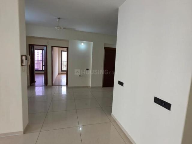 3 BHK Apartment in Shyamal for resale Ahmedabad. The reference number is 21371524