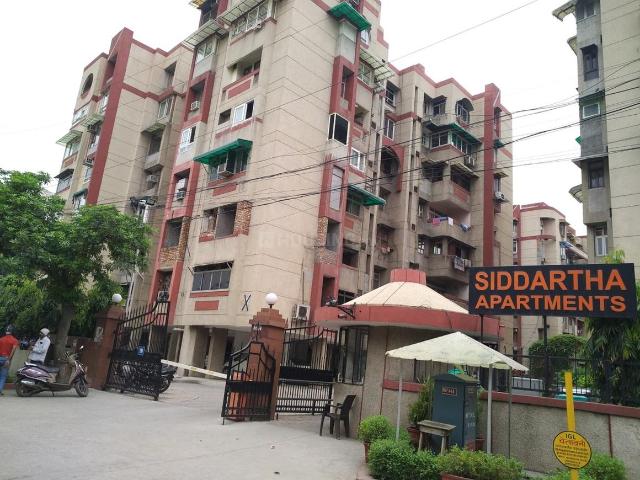 3 BHK Apartment in Shakurpur for resale New Delhi. The reference number is 21279534