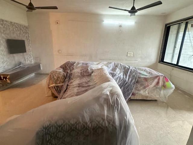 3 BHK Apartment in Shahibaug for rent Ahmedabad. The reference number is 21010447