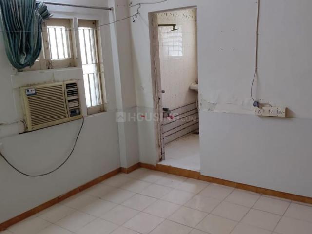3 BHK Apartment in Shahibaug for resale Ahmedabad. The reference number is 19086952