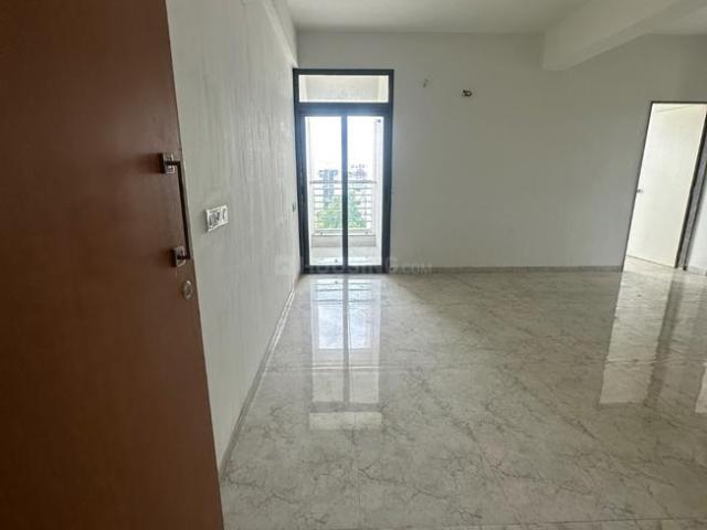 3 BHK Apartment in Shahibaug for resale Ahmedabad. The reference number is 21128135