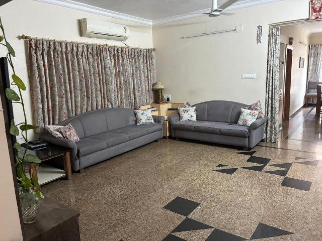 3 BHK Apartment in Shahibaug for resale Ahmedabad. The reference number is 21147344
