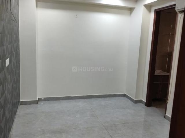 3 BHK Apartment in Shalimar Garden for resale Ghaziabad. The reference number is 16905023