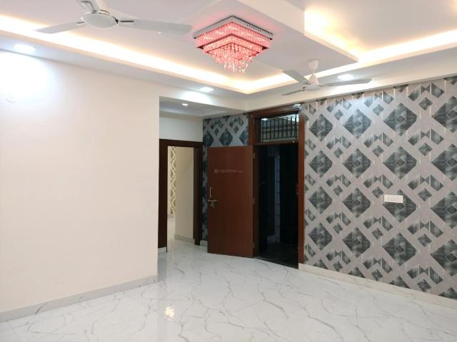 3 BHK Apartment in Shalimar Garden for resale Ghaziabad. The reference number is 17228895