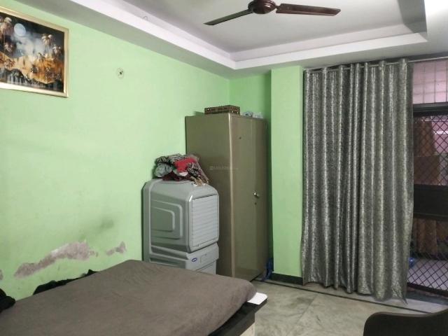 3 BHK Apartment in Shalimar Garden for resale Ghaziabad. The reference number is 19432484