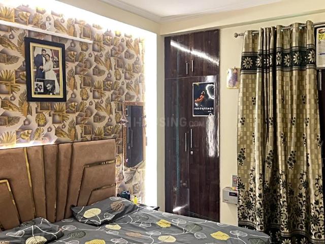 3 BHK Apartment in Shalimar Garden for resale Ghaziabad. The reference number is 20058640