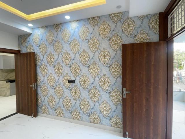 3 BHK Apartment in Shalimar Garden for resale Ghaziabad. The reference number is 20208090