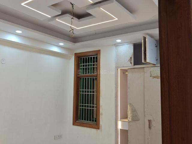 3 BHK Apartment in Shalimar Garden for resale Ghaziabad. The reference number is 20970342