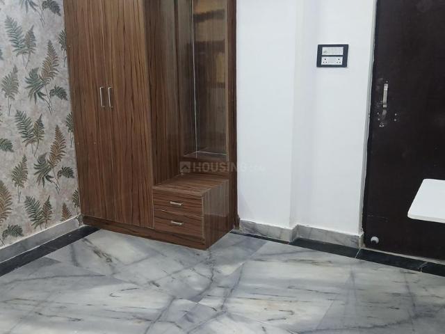 3 BHK Apartment in Shalimar Garden for resale Ghaziabad. The reference number is 21185950