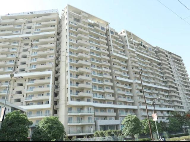 3 BHK Apartment in Shamsabad for rent Agra. The reference number is 21381405