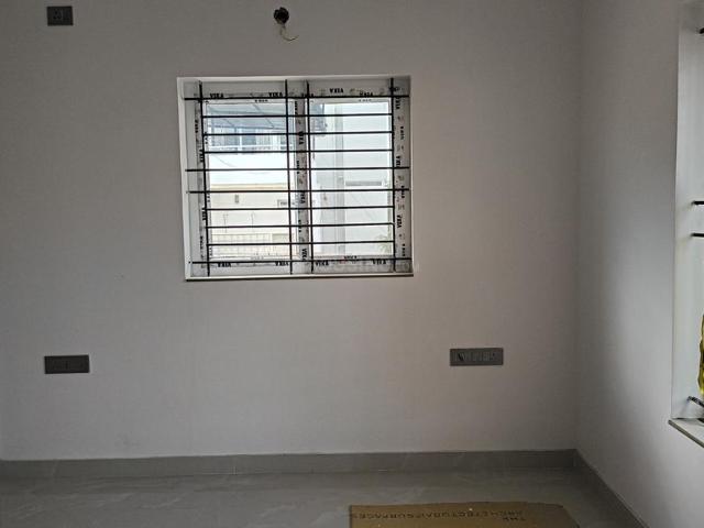 3 BHK Apartment in Shanti Nagar for rent Bengaluru. The reference number is 21363969