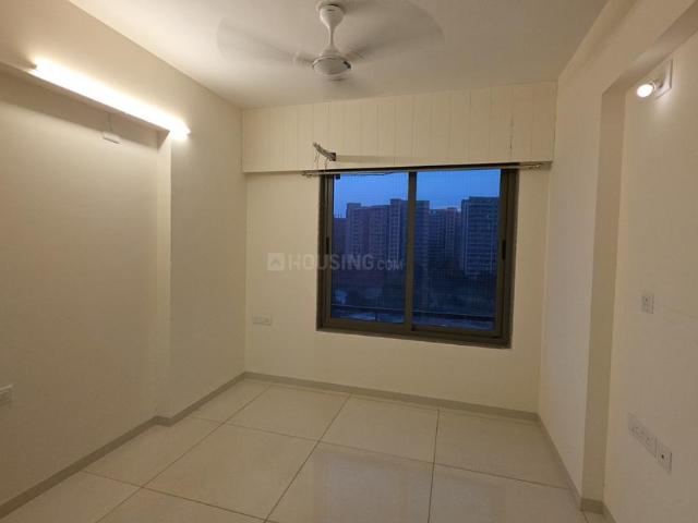 3 BHK Apartment in Shantigram for rent Ahmedabad. The reference number is 21318821