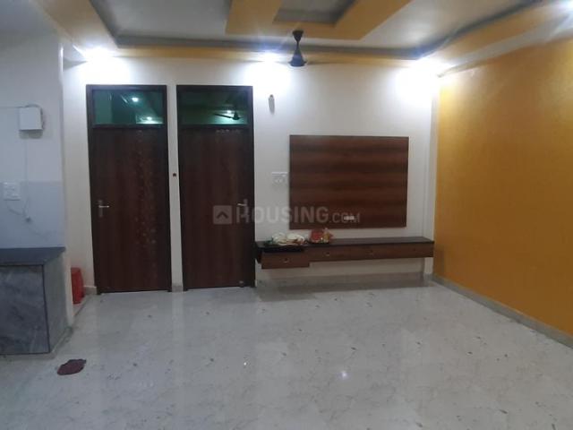 3 BHK Apartment in Shastri Nagar for rent Ghaziabad. The reference number is 18750445
