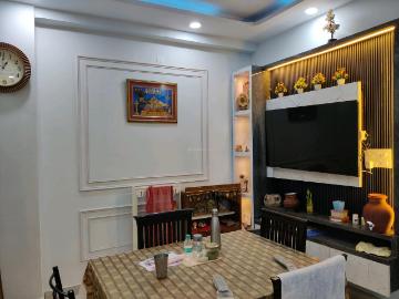 3 BHK Apartment in Shastri Nagar for resale Ghaziabad. The reference number is 20103827