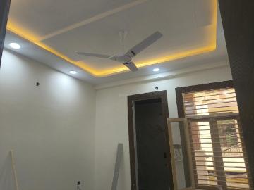 3 BHK Apartment in Shastri Nagar for resale Ghaziabad. The reference number is 20534771