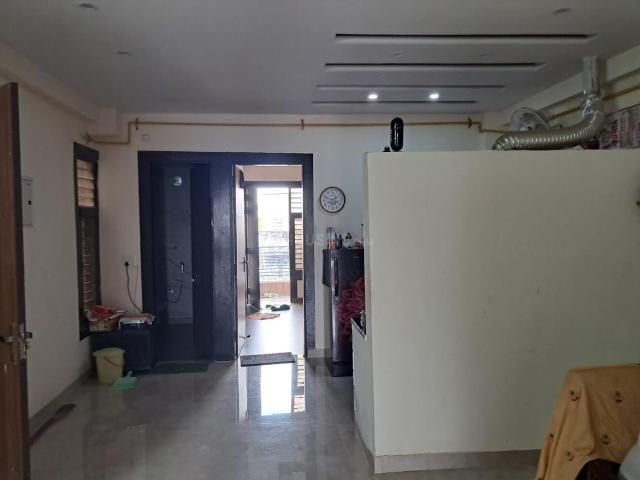 3 BHK Apartment in Shastri Nagar for resale Ghaziabad. The reference number is 21160796