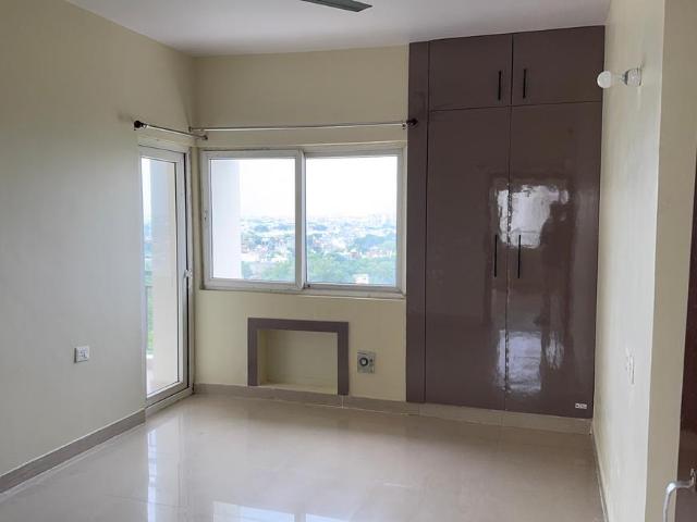 3 BHK Apartment in Shastripuram for rent Agra. The reference number is 20624158