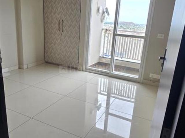 3 BHK Apartment in Shekhpura for rent Gwalior. The reference number is 10488002