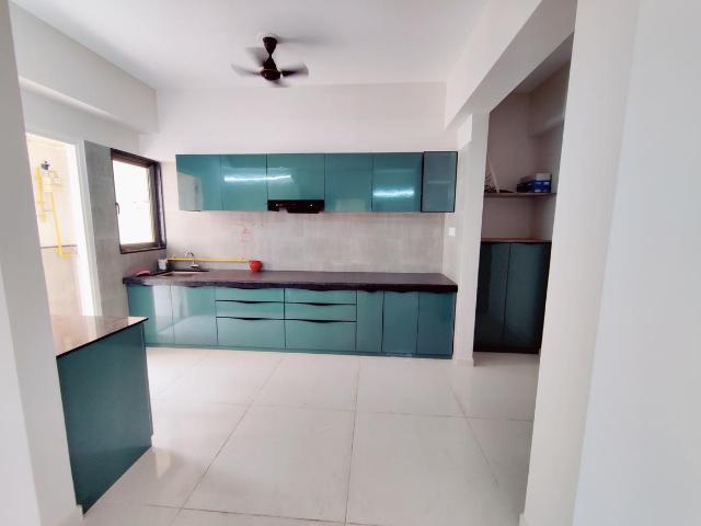 3 BHK Apartment in Shela for rent Ahmedabad. The reference number is 16866555