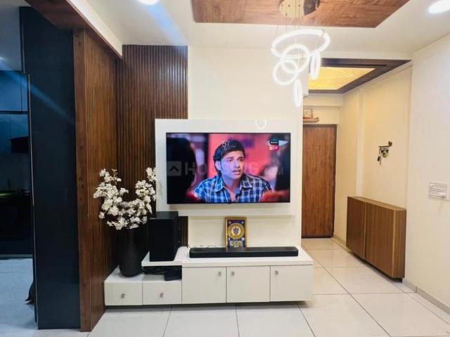 3 BHK Apartment in Shela for rent Ahmedabad. The reference number is 17557576