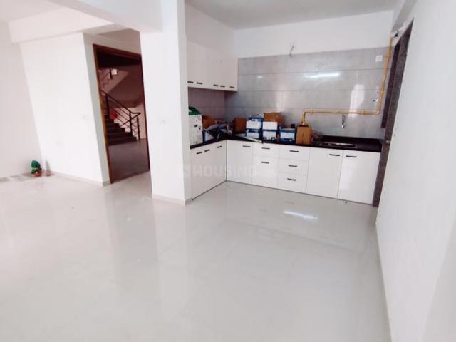 3 BHK Apartment in Shela for rent Ahmedabad. The reference number is 18260551