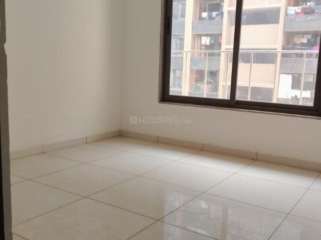 3 BHK Apartment in Shela for rent Ahmedabad. The reference number is 18856509
