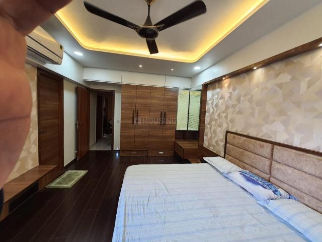 3 BHK Apartment in Shela for rent Ahmedabad. The reference number is 19697871