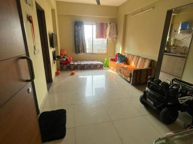3 BHK Apartment in Shela for rent Ahmedabad. The reference number is 19710061