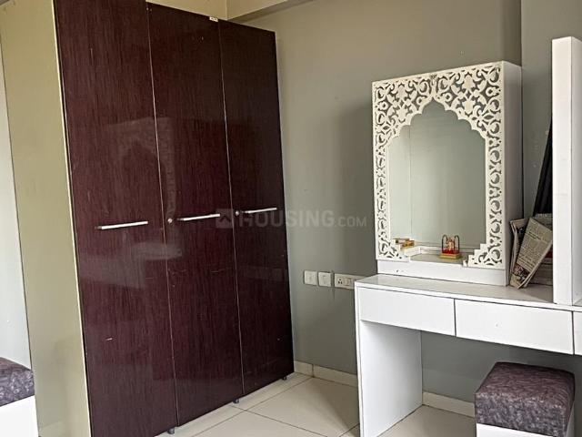 3 BHK Apartment in Shela for rent Ahmedabad. The reference number is 19748625