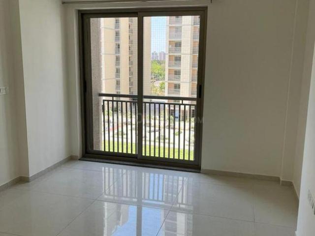 3 BHK Apartment in Shela for rent Ahmedabad. The reference number is 12457721