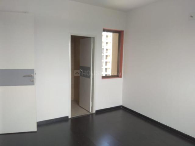 3 BHK Apartment in Shela for rent Ahmedabad. The reference number is 20582853