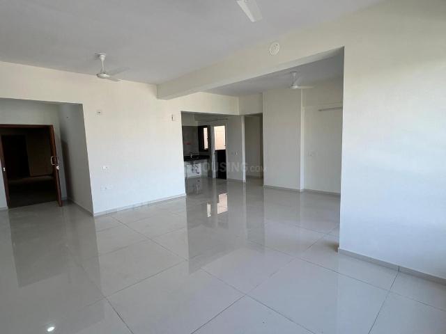 3 BHK Apartment in Shela for rent Ahmedabad. The reference number is 20697491