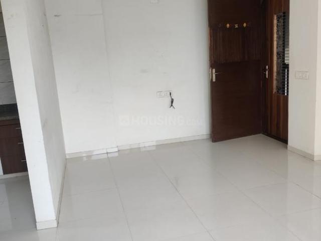 3 BHK Apartment in Shela for rent Ahmedabad. The reference number is 20717121