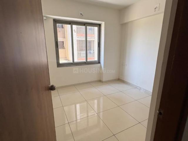 3 BHK Apartment in Shela for rent Ahmedabad. The reference number is 20842122