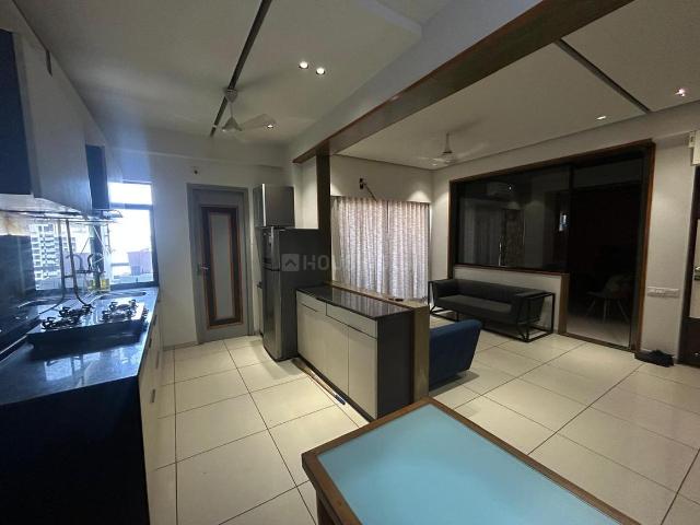 3 BHK Apartment in Shela for rent Ahmedabad. The reference number is 20984673