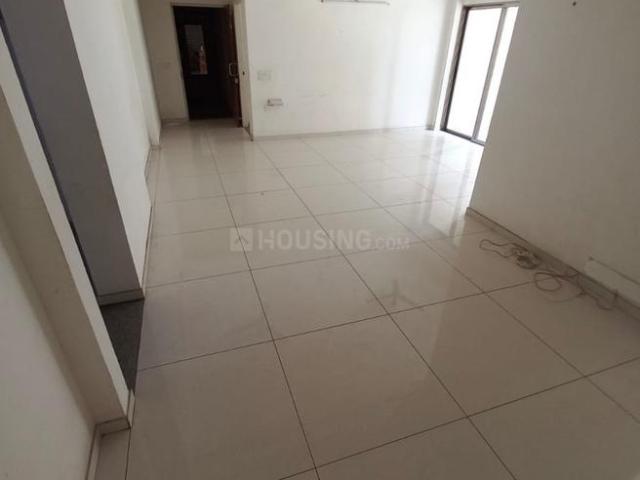 3 BHK Apartment in Shela for rent Ahmedabad. The reference number is 20988044