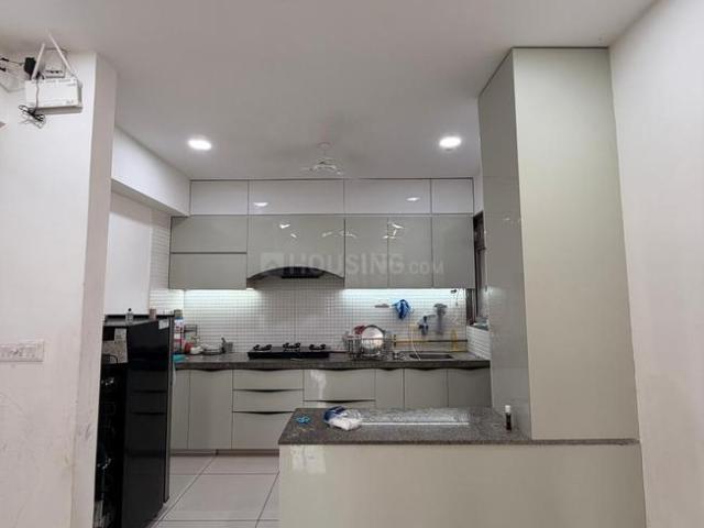 3 BHK Apartment in Shela for rent Ahmedabad. The reference number is 21025981