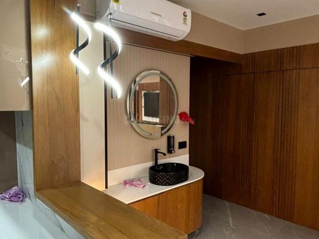 3 BHK Apartment in Shela for rent Ahmedabad. The reference number is 21090501