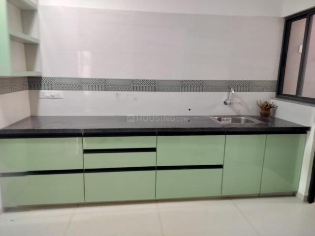 3 BHK Apartment in Shela for rent Ahmedabad. The reference number is 21116385